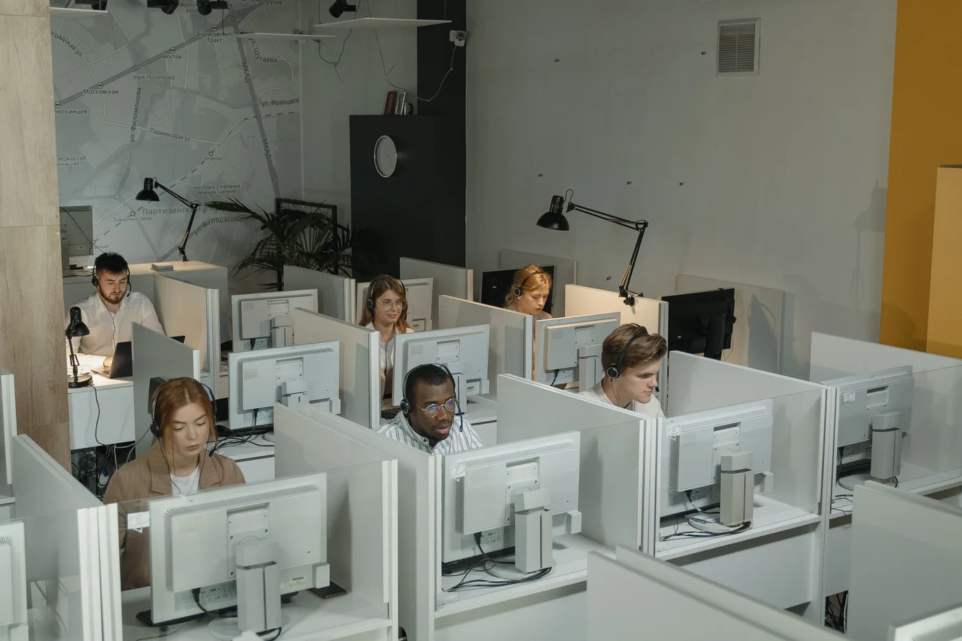 Sales team scaling operations with AI automation - automatic lead generation