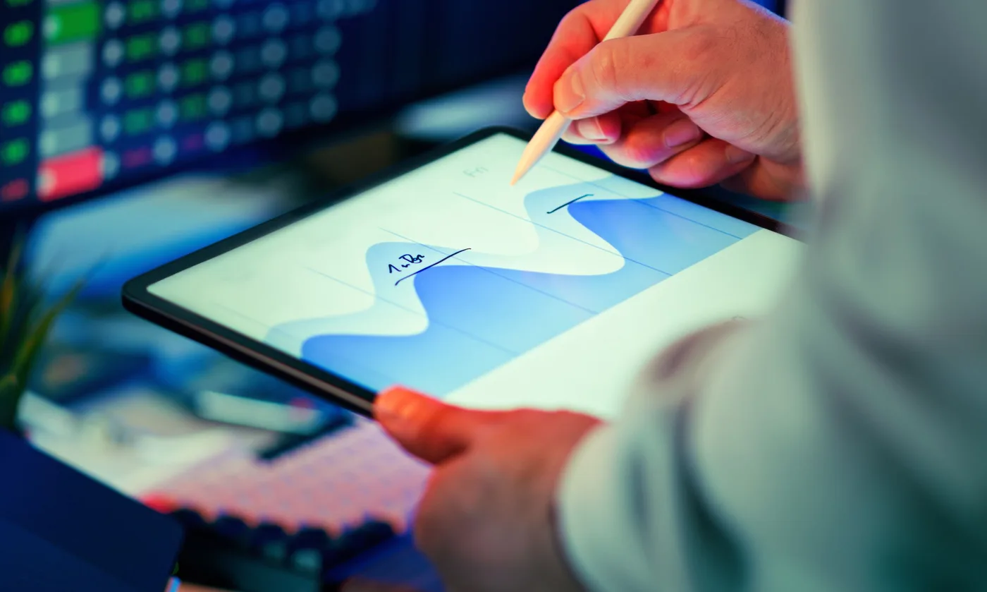 marketing analytics dashboard tracking customer acquisition metrics